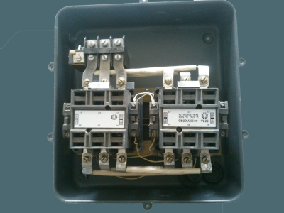 Пускатель электромагнитный ПМА 4610 24в Пускатель электромагнитный ПМА 4610 24в